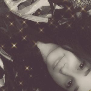 Meet your Posher, Alexandrea